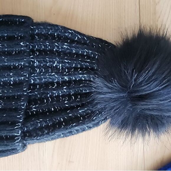 KYI Kyi Chunky Wool Blend Beanie with Faux Fur Pom main image 6